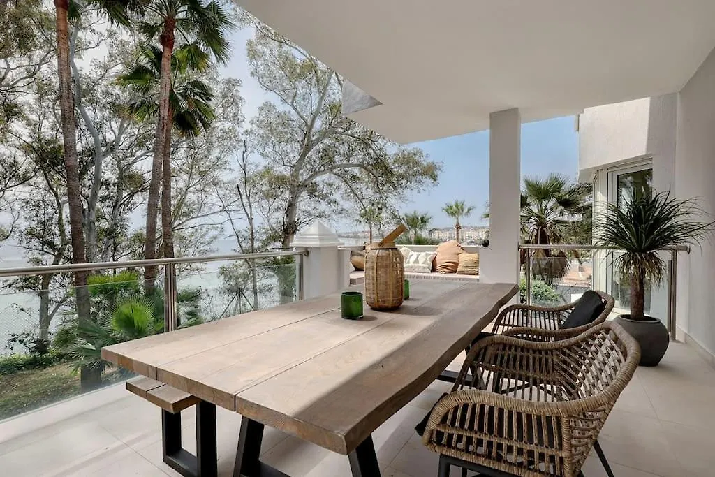 Renovated Apt Aranja: With Big Balcony And Sea View Estepona Apartment