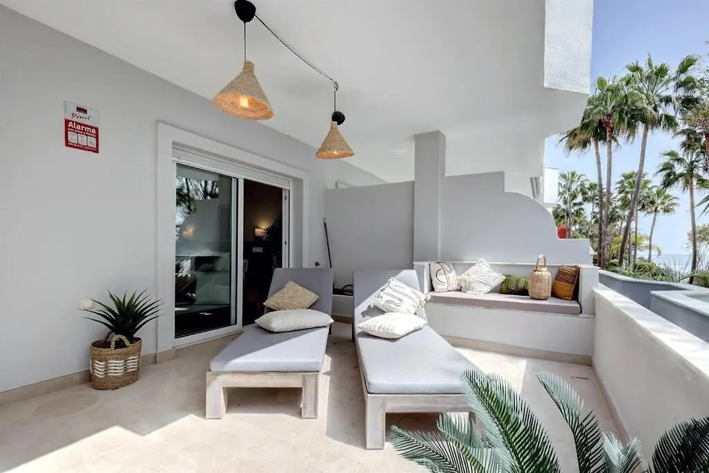 Apartment Renovated Apt Aranja: With Big Balcony And Sea View Estepona